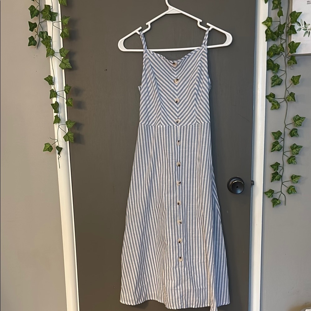 SHEIN White and Blue Buttoned Maxi Sundress